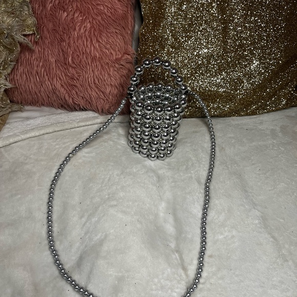 Cute Bag with broken strap - Picture 1 of 5